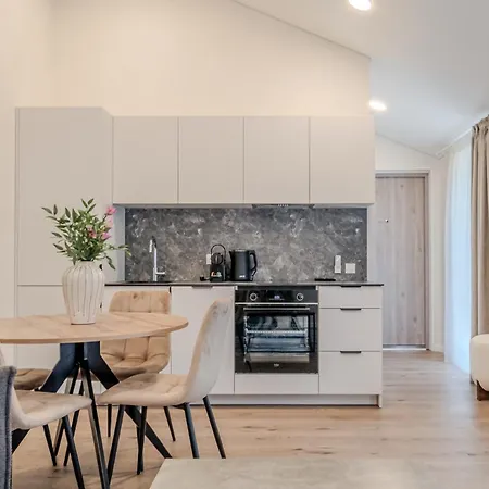 Basa Apartament