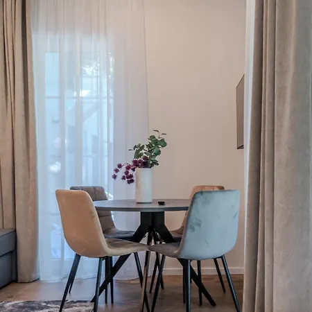 Basa * Palanga